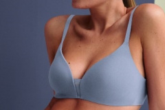 TWXX03_2022X078IMG_Triumph_AW22_FlexSma_1_1_N1MS18G1