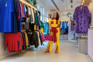 Megnyílt az első petite size női tervezői ruhaüzlet Székesfehérváron