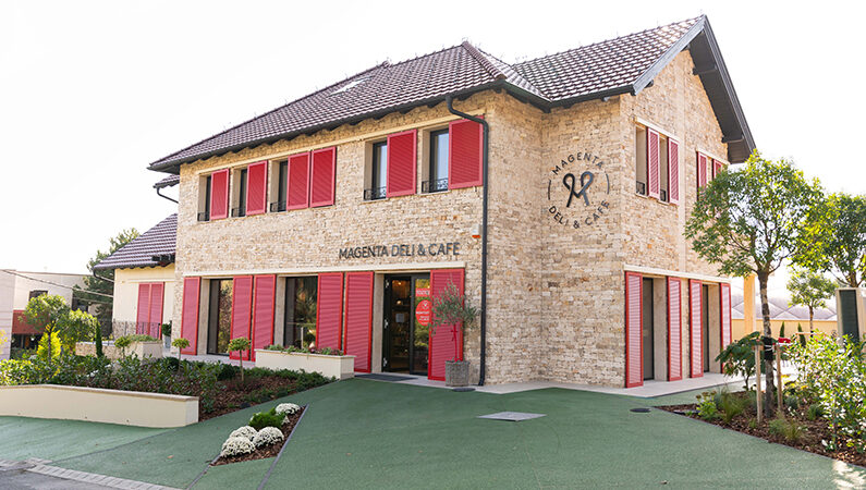 Megnyílt a Magenta divatmárka kávézója és delikátesz üzlete