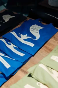 Merő Péter tervezett táskákat a Csodalámpa Alapítvány számára