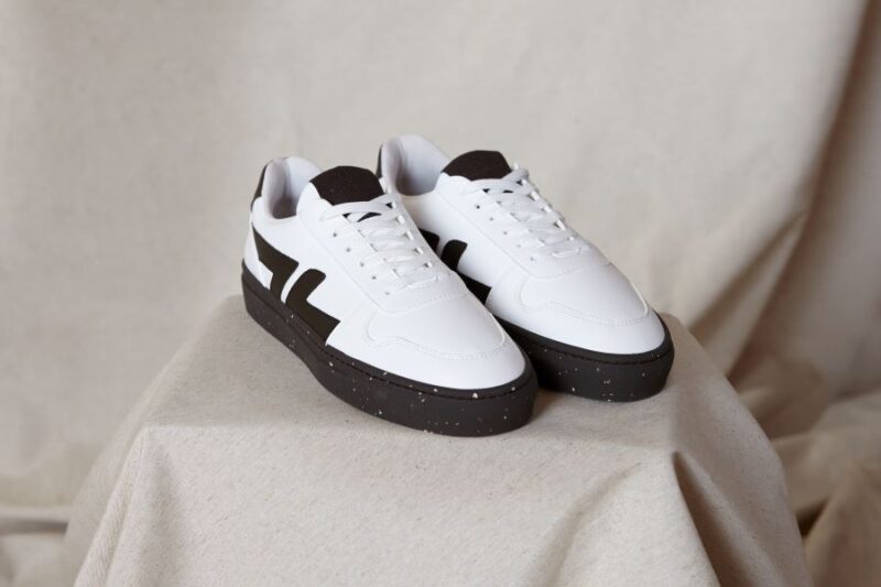 NESPRESSO X ZÈTA: Designer cipő újrahasznosított kávézaccból