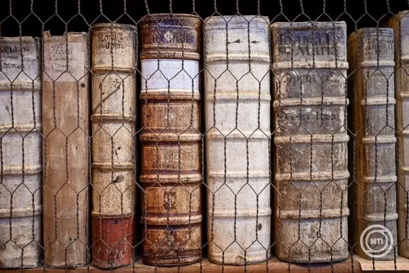 Megmentették a könyvállományt, újra látogatható a Pannonhalmi Főapátsági Könyvtár